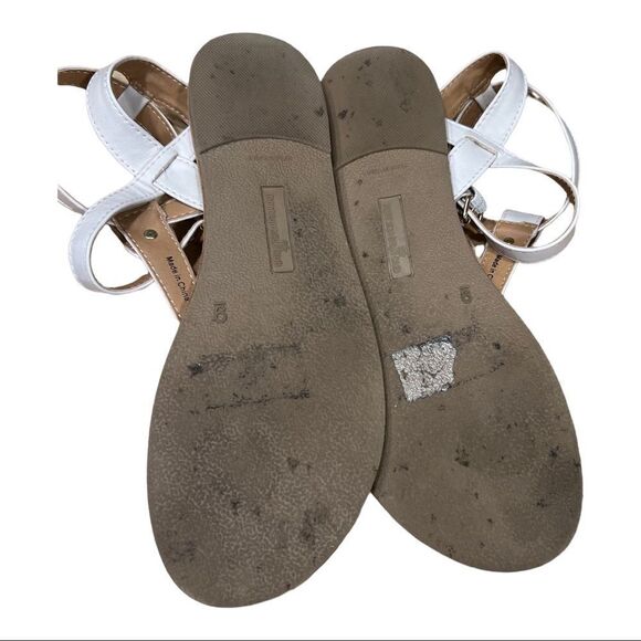 MONTEGO BAY CLUB LEATHER COLLECTION - SANDALS – WHITE STRAPPY – SIZE 9 - - Picture 5 of 5